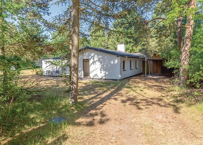 Σπίτι διακοπών Five-bedroom In Højby