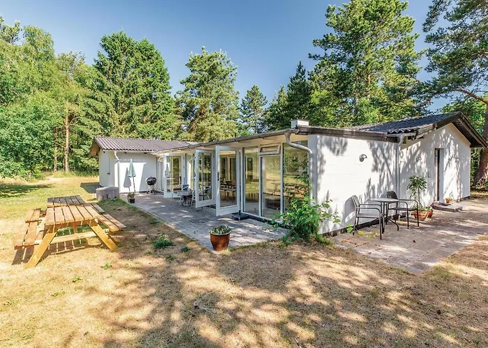 Five-bedroom In Σπίτι διακοπών *